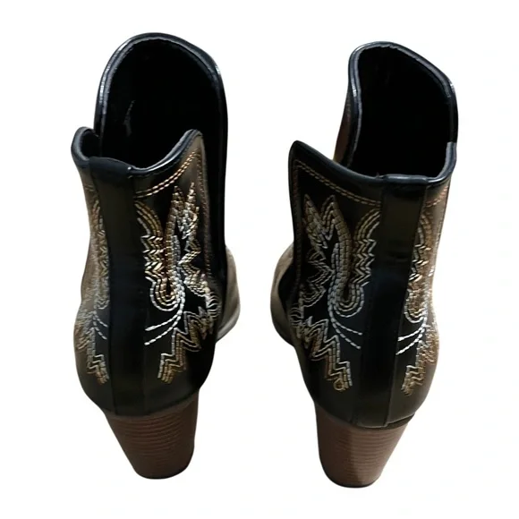 Women’s Black and Gold Western Booties - Picture 2 of 7